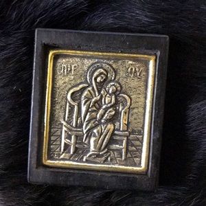 Vintage | Mary and baby Jesus wooden art